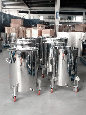 Giá tốt 316L  Stainless Steel Water Bucket , Dairy Storage Tanks With Wheels trực tuyến