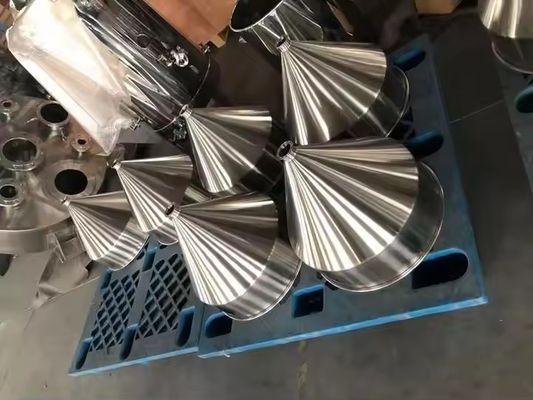 Giá tốt Custom 50L Stainless Steel Conical Hopper With Tri Clamp trực tuyến